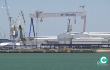 Factoría de astilleros en la Bahía de Cádiz. 