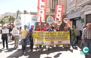 Un total de 108.000 docentes de la enseñanza pública en Andalucía estaban llamados a secundar la huelga. 