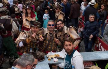 "comer por la cara" en el carnaval de cádiz 2023 (degustaciones gastronómicas gratuitas)