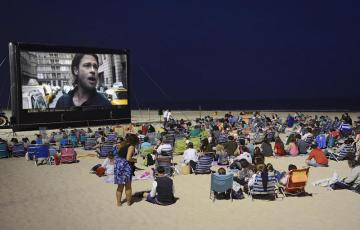 Cine en la playa de cádiz 2025