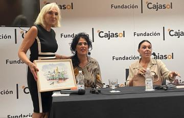 Susi Ciguela, Eva Día y Rosario Anzola, durante la presentación