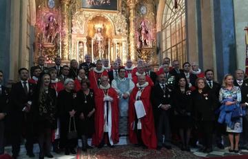  Los Caballeros Hospitalarios  tras finalizar la ceremonia religiosa.