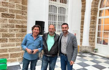 Pepe Barroso, Fernando Santiago y Martín Vila durante el estreno