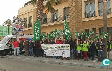 noticias cadiz concentracion empleados publicos subdelegacion cadiz.jpg