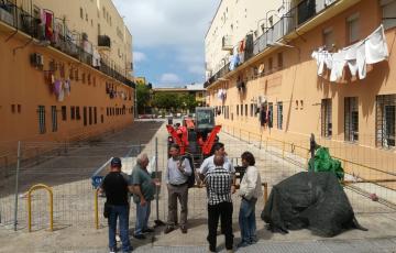 noticias cadiz visita delegado barriada la paz.jpg