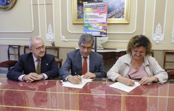 noticias cadiz-firma convenio gala benefica bolsa de caridad-002.jpg