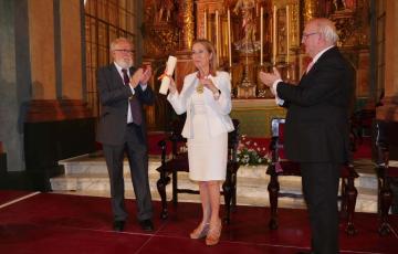 noticias cadiz Colegiada Honor Ana Pastor.JPG