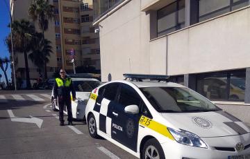 noticias cadiz coche policía localok.jpg