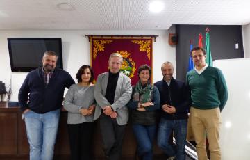 noticias cadiz colegio veter.JPG