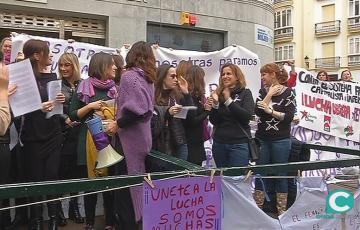 MUJERES MANIFA.jpg