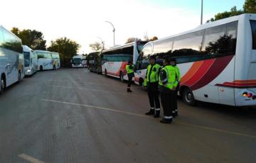 noticias cadiz inspeccion vehiculos escolares.jpg