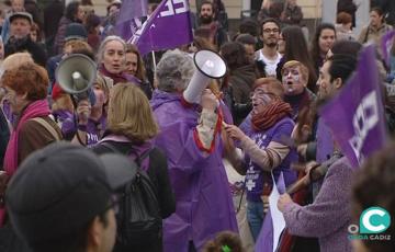 noticias cadiz 8 marzo mujer.jpg