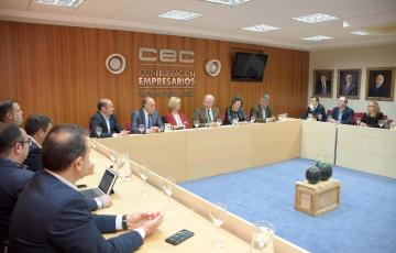 noticias cadiz Reunión con empresarios.jpg