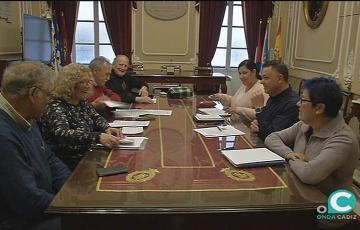 noticias cadiz reunion pensionistas ayuntamiento.jpg