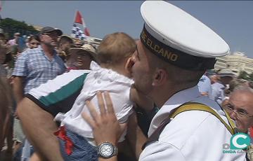 noticias cadiz llegado elcano.jpg