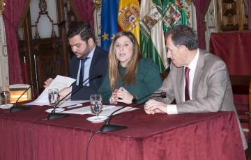 noticias cadiz presentacion fitur.JPG