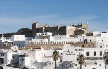 Castillo-Vejer-de-la-Frontera-Costa-de-la-Luz-1.jpg