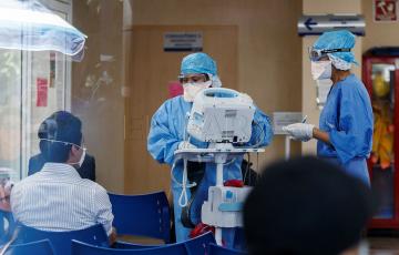 medicos-coronavirus.jpg
