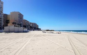 playa-de-la-victoria-cadiz-.jpg