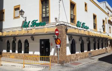 restaurante el faro.jpg