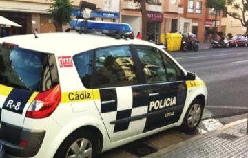 policia-local-cadiz-ke9B--620x349@abc.jpg