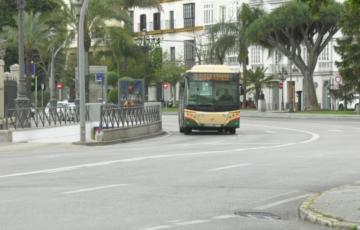 Se mantienen activas las cinco líneas de autobuses 