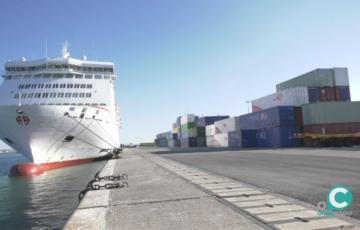El incremento en el movimiento de mercancías ha sido una gran baza del Puerto de Cádiz en 2020