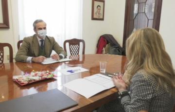 Reunión de Ana Mestre con el Colegio de Farmacéuticos de Cádiz