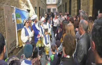 Actuación de una agrupación callejera durante el pasado Carnaval 