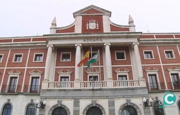 Fachada del edificio de Aduana en Cádiz 