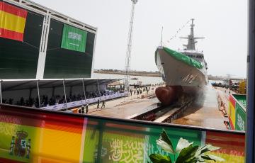 Navantia San Fernando ha acogido la botadura de una nueva corbeta El Vicealmirante Fahad Bin Abdullah Al-Ghofaily ha cortado la cinta