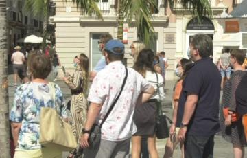 Turistas en el centro de Cádiz
