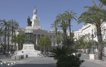 El Ayuntamiento de Cádiz aprueba ayudas por 30.000 euros para entidades ciudadanas