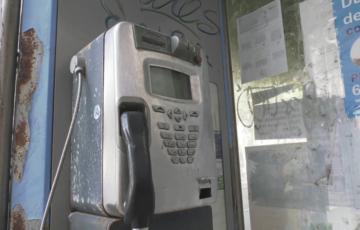 Cabina telefónica en Cádiz