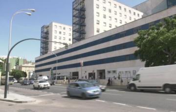 En la actualidad hay 14 personas ingresadas en los hospitales de Cádiz, de los que siete están en UCI 
