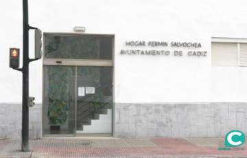 Fachada del Centro municipal 'Hogar Fermín Salvochea'