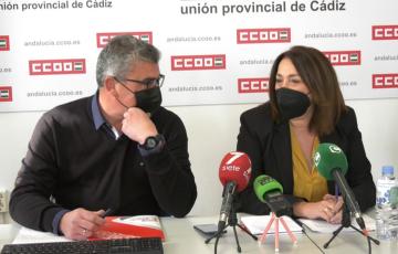 El secretario andaluz de Empleo de CCOO y la secretaria en Cádiz 