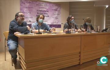 La mesa redonda se ha llevado a cabo en el salón de actos de la Fundación Municipal de la mujer
