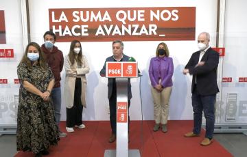 El PSOE presenta a los nuevos concejales que se incorporan en el Ayuntamiento