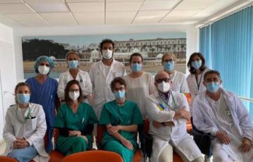 El equipo de oftalmología del Hospital Universitario Puerta del Mar y Hospital San Carlos
