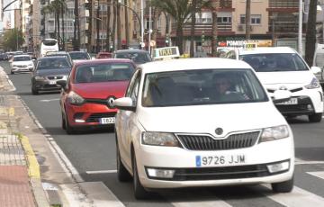 El Gobierno local lleva a Pleno la nueva Ordenanza del Taxi para su aprobación inicial