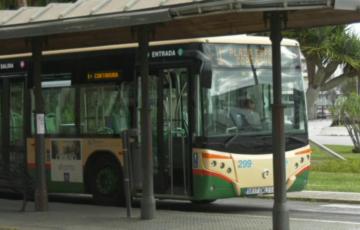 El Ayuntamiento informa a los trabajadores de los autobuses urbanos sobre las novedades para el nuevo contrato