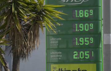 El desorbitado precio de los carburantes, entre los factores de la subida del IPC