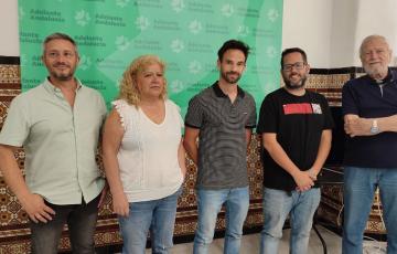 Candidatos de Adelante Andalucía con representantes de la Marea de Pensaionistas Cádiz 