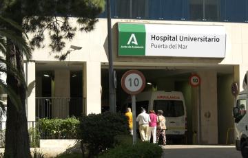 Fachada del Hospital Puerta del Mar