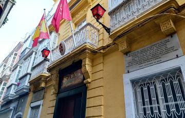 La institución religiosa lleva prestando servicio en Cádiz desde hace más de un siglo