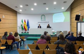 El delegado de Empleo ha presentado el nuevo plan de ayudas en la sede de la Junta en Cádiz