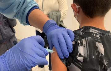 Sanidad incluye tres nuevas vacunas para niños y niñas 