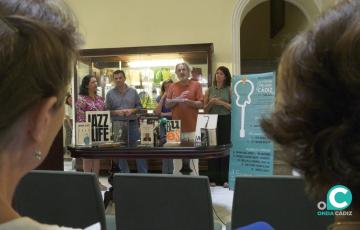 La Biblioteca José Celestino Mutis ha acogido el acto de entrega de donación de libros.