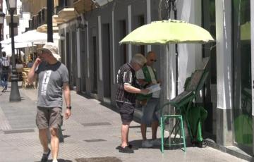 La segunda ola de calor del verano llega este domingo con temperaturas máximas de 33º C en Cádiz capital.